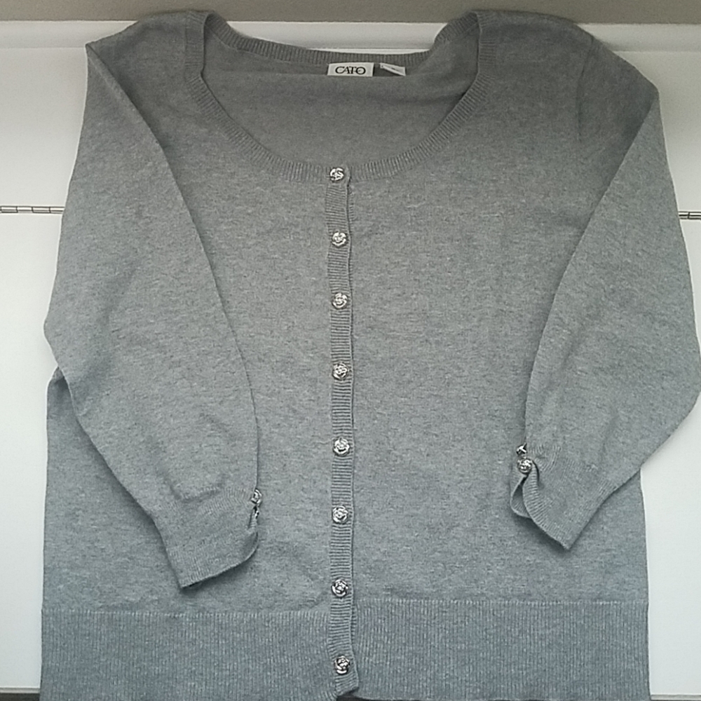 Gray Rosette Cardigan Three-Quarter Sleeves